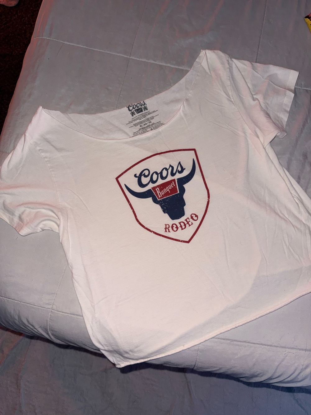 Coors Banquet Rodeo White Graphic Off the Shoulders T-Shirt XL